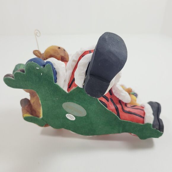 Stocking Hanger Christmas Around The World Santa And Friends House Of Lloyd B - Picture 7 of 11